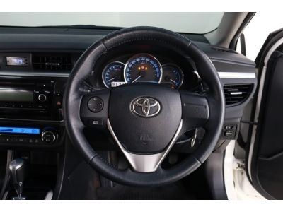 Toyota Altis 1.8 Esport ปี 2017 สีขาว เกียร์อัตโนมัติ รูปที่ 6